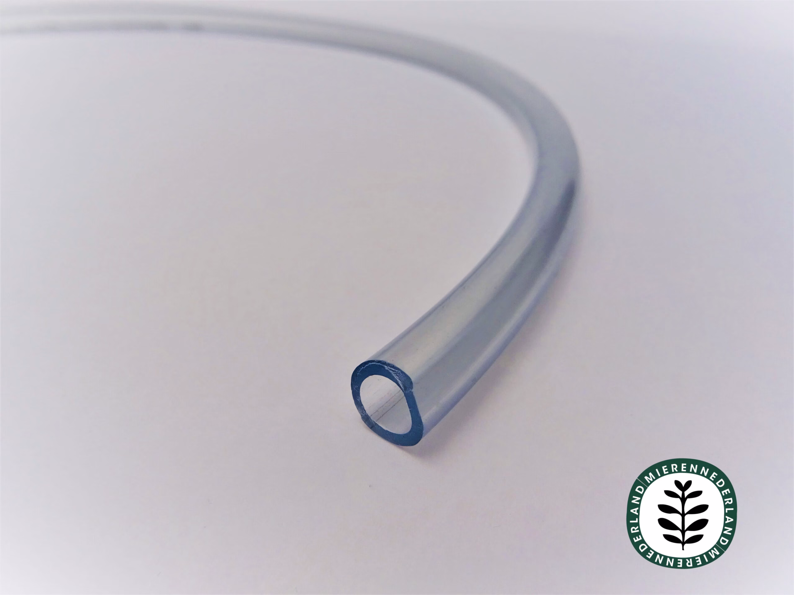 transparante slang voor mierenhouden en het koppelen van nesten, reageerbuizen en arena's